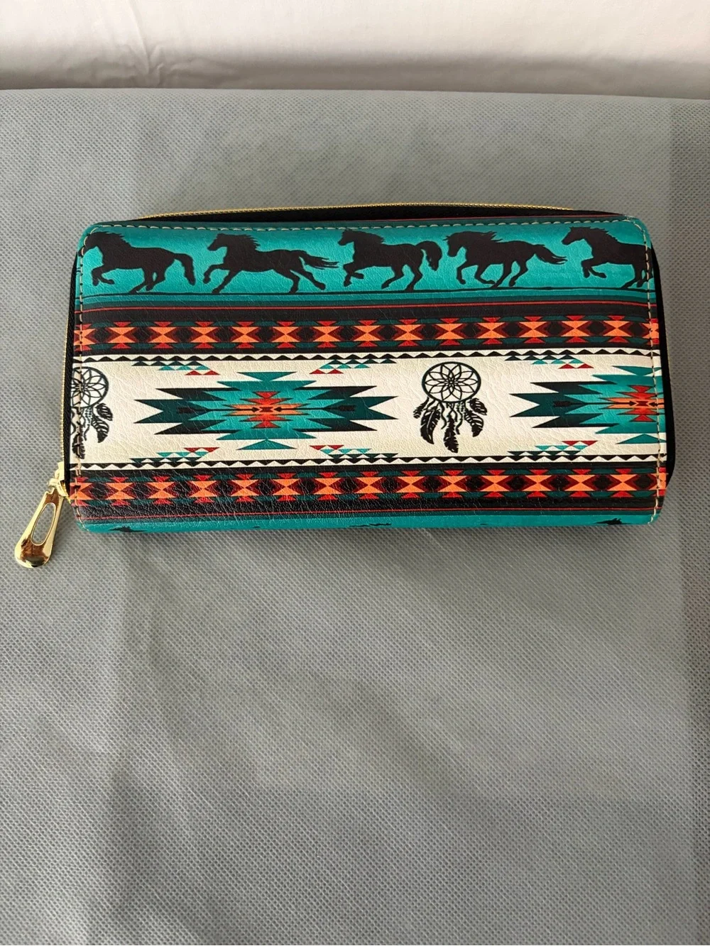 Western Aztec Wallet Horse Multicolor Zip Around (B193)
